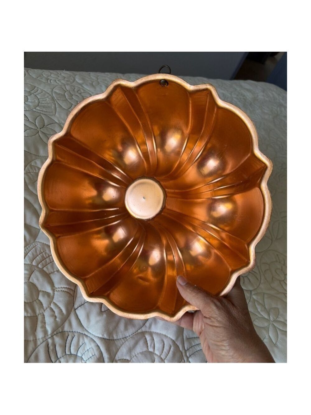 Unbranded vintage Copper One Size Bakeware Bundt Pan
